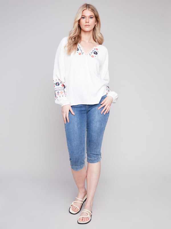 Patterned blouse and jeans hotpants – BrinisFashionBook