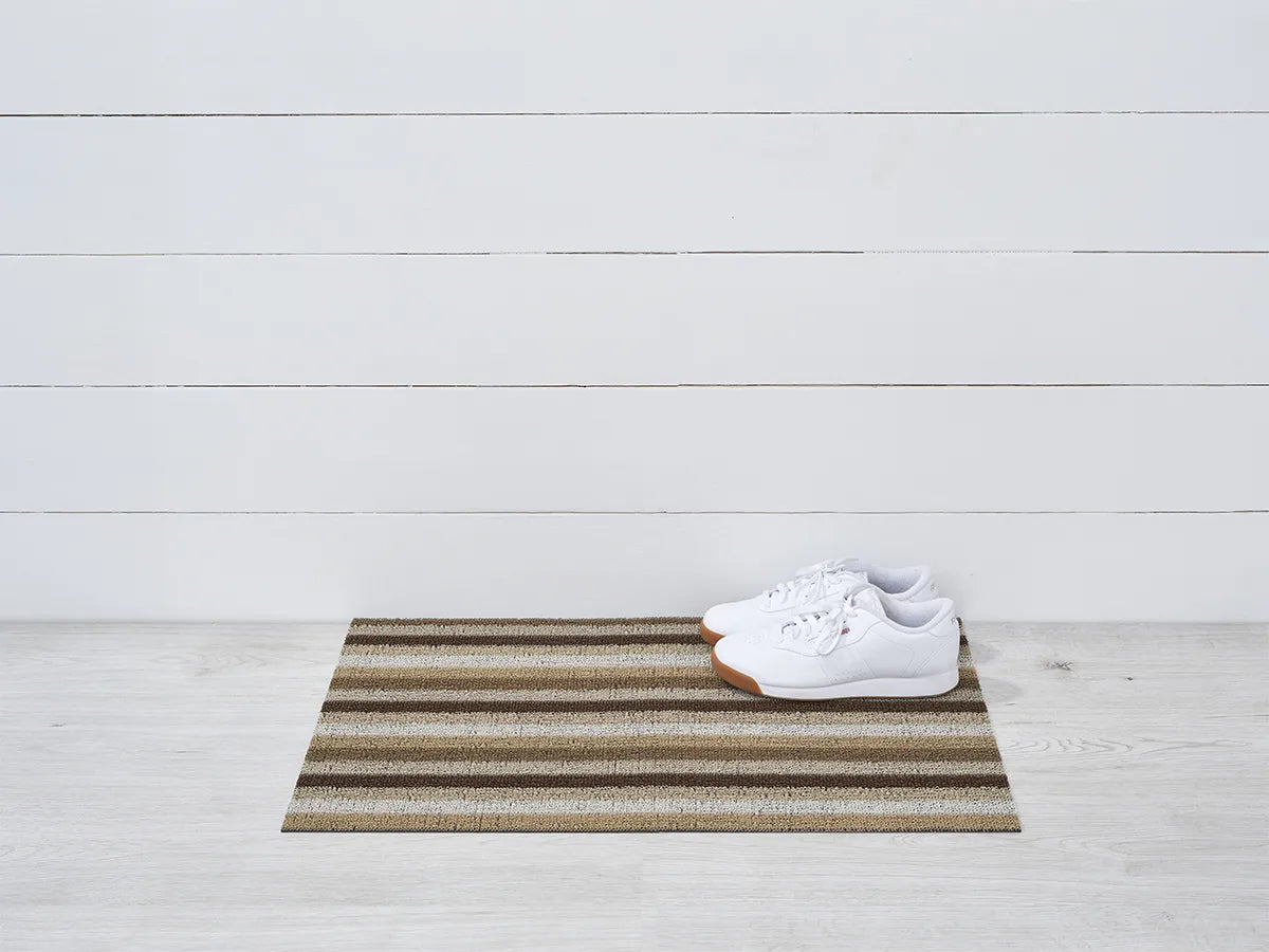 Chilewich Even Stripe Shag Mat  -  Mocha