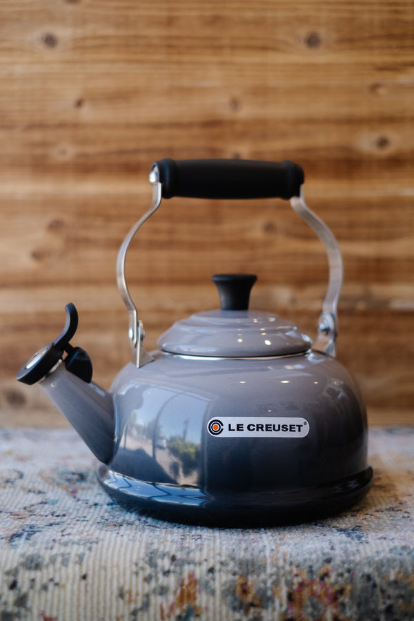 Le Creuset 2024 Oyster Tea Kettle